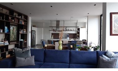 CASA MODERNA 687M2 CON ASCENSOR LOTE 9.859M2 PORTAL DE FUSCA CHA