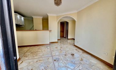 Apartaestudio a la venta en Laureles