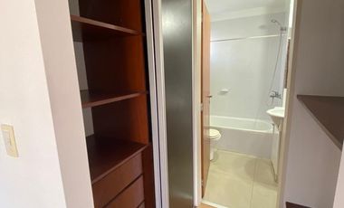 DEPARTAMENTO 2 AMBIENTES EN ALQUILER EN VARELA CENTRO CON COCHERA