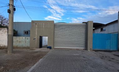 Galpón Deposito en alquiler Ricardo Rojas Tigre Zonificacion R3c
