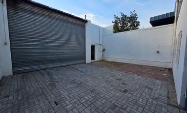 Galpón Deposito en alquiler Ricardo Rojas Tigre Zonificacion R3c