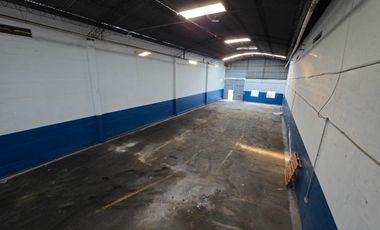 Galpón Deposito en alquiler Ricardo Rojas Tigre Zonificacion R3c
