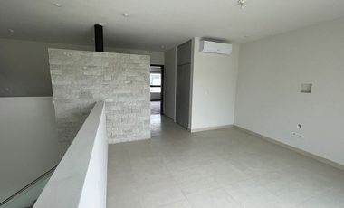 Casa nueva en renta - Valle de Cumbres Premier