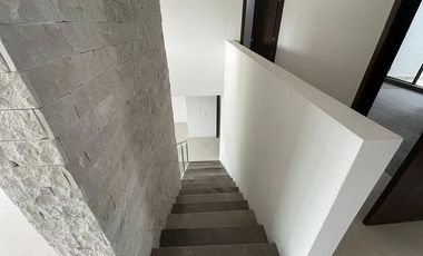 Casa nueva en renta - Valle de Cumbres Premier