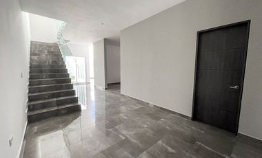 Casa en Venta, zona El Uro, Monterrey - $14,950,000