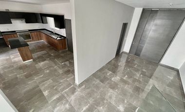 Casa en Venta, zona El Uro, Monterrey - $14,950,000