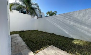 Casa en Venta, zona El Uro, Monterrey - $14,950,000