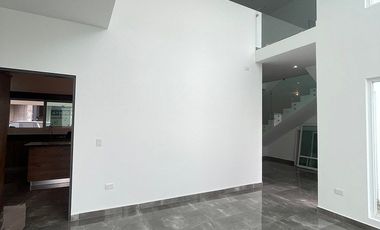 Casa en Venta, zona El Uro, Monterrey - $14,950,000