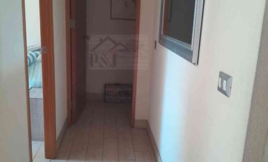 ARRIENDO CASA ESTILO TOWNHOUSE EN CONDOMINIO AMOBLADA