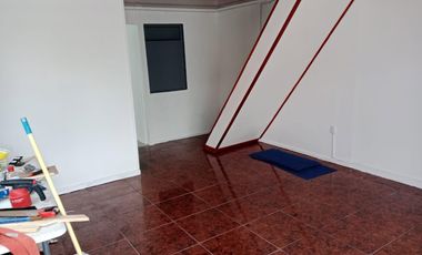 SE VENDE CASA EN AV COSTANERA LAGUNILLAS