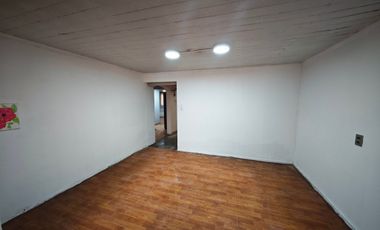 CASA ARRIENDO 4 DORMITORIOS QUINTA NORMAL
