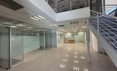 LOCAL COMERCIAL DE 385 M2 CALLE DEL ARZOBISPO 0655 BELLAVIST