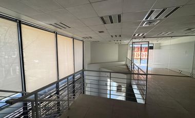LOCAL COMERCIAL DE 385 M2 CALLE DEL ARZOBISPO 0655 BELLAVIST