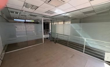 LOCAL COMERCIAL DE 385 M2 CALLE DEL ARZOBISPO 0655 BELLAVIST