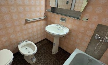 Casa PH en alquiler en Temperley Oeste
