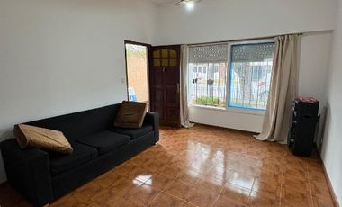 Casa PH en alquiler en Temperley Oeste