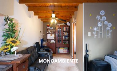 Venta Casa C/Jardín, Pileta, Monoambiente, Cochera
