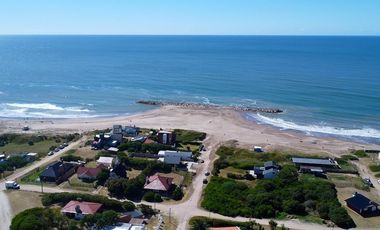 VENTA CASA 3 AMB A METROS DE LA PLAYA VISTA AL MAR