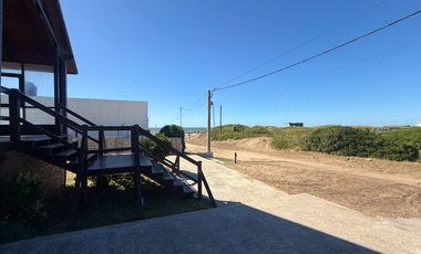 VENTA CASA 3 AMB A METROS DE LA PLAYA VISTA AL MAR