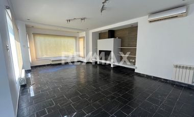 CASA EN VENTA B° LA COMARCA, CENTENARIO.
