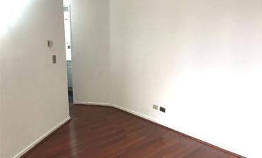 Departamento en Arriendo en Hermoso y amplio departamento de 3 dormitorios cercano al Metro Príncipe de Gales, La Reina.