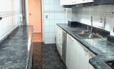 Departamento en Arriendo en Hermoso y amplio departamento de 3 dormitorios cercano al Metro Príncipe de Gales, La Reina.