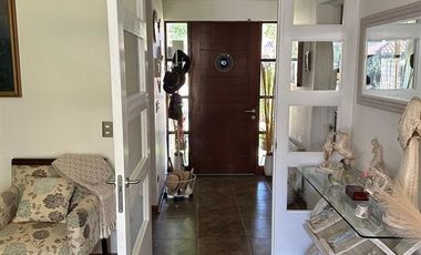 Casa en Venta en condominio Tierras Lindas, Santa Elena, Colina