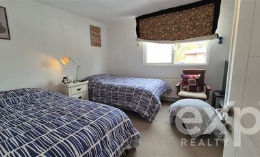 Casa en Venta en condominio Tierras Lindas, Santa Elena, Colina