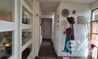 Casa en Venta en condominio Tierras Lindas, Santa Elena, Colina