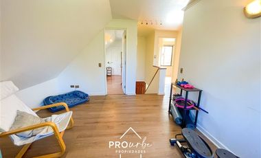 Casa en Arriendo en Huinganal alto