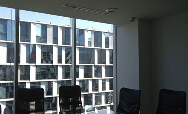 Oficina en Arriendo en Rosario Norte con Cerro El Plomo