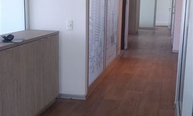 Oficina en Arriendo en Rosario Norte con Cerro El Plomo