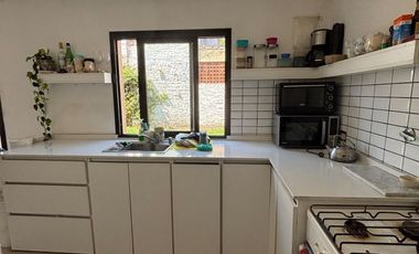 VENTA CASA 4 AMBIENTES COCHERA QUILMES APTO CRED