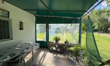 CASA EN VENTA 2 DORMITORIOS CON PILETA ALVAREZ
