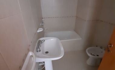 Alquiler Depto Duplex 2 dormitorios e/ Boulevares