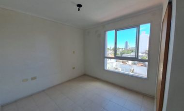 Alquiler Depto Duplex 2 dormitorios e/ Boulevares