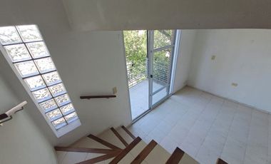 Alquiler Depto Duplex 2 dormitorios e/ Boulevares