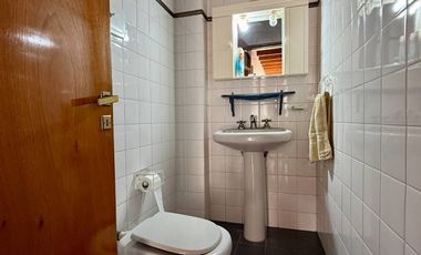 VENTA/CASA 4 DORMITORIO/CENTRO/RAFAELA