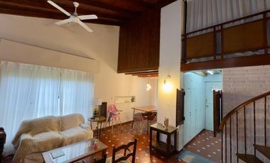 CASA 4 AMBIENTES EN VENTA CON PILETA EN EZEIZA