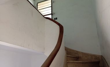 Local Lote c/vivienda Lomas sobre Yrigoyen 8900