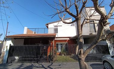 VENTA CASA MULTIFAMILIAR MORENO APTO CRED PERMUTA