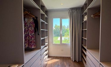 Venta Casa Amueblada Barrio Estudiantes Mercedes