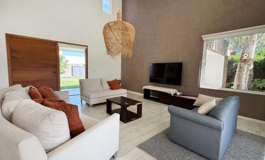 Venta Casa Amueblada Barrio Estudiantes Mercedes