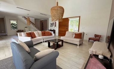 Venta Casa Amueblada Barrio Estudiantes Mercedes