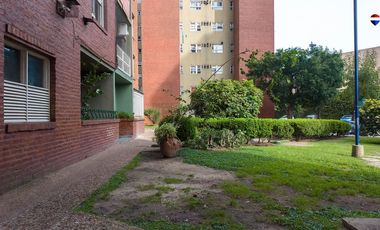 DEPTO 4 AMB EN VENTA EN SARANDI A MTS DE AV MITRE