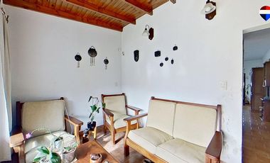 CASA 3 AMB MAS DPTO MULTIFAMILIAR, FLCIO VARELA