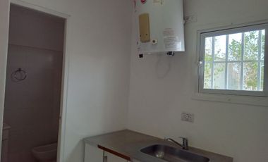 ALQUILER PREDIO INDUSTRIAL CON GALPON Y OFICINAS