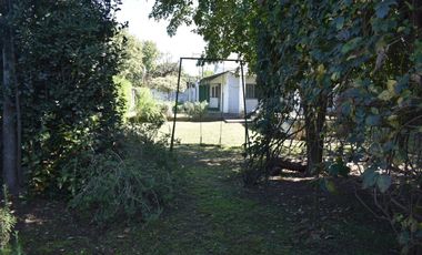 VENTA CASA CON PILETA EN MORENO