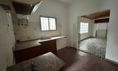 casa cuatro ambientes para alquilar lujan rawson