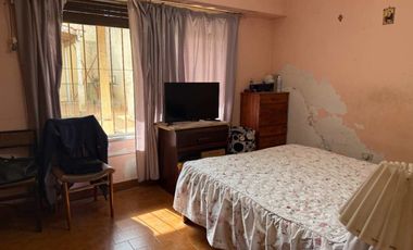 VENTA CASA DOS AMB C/COCHERA, PATIO - APTO CREDITO